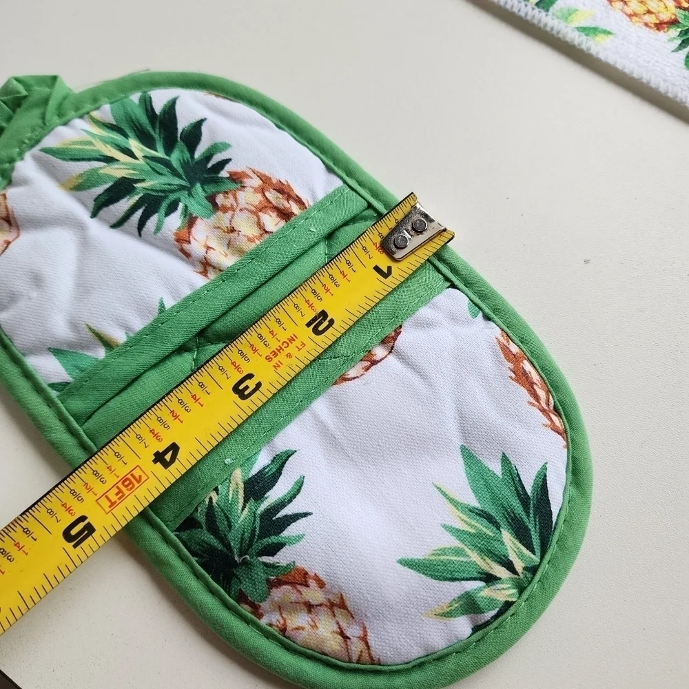 New Kitchen Towel Gift Set Pineapple Design Green & White 7 pc set packaging